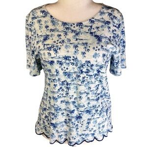 Chico's Short Sleeve Scalloped Hem T-Shirt Size M